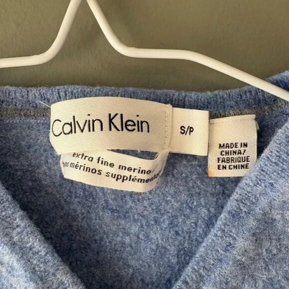 Calvin Klein, youth boys, size small, blue long sleeve 100% wool sweater - Picture 5 of 5